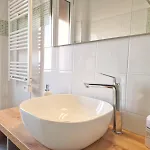 A Casa Di Leda - Wi-fi Gratuito & Parcheggio - 800 M Dal Mare 3*