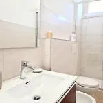 Pensión A Casa Di Leda - Wi-fi Gratuito & Parcheggio - 800 M Dal Mare 3*