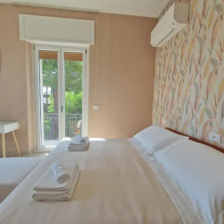 A Casa Di Leda - Guest house Civitanova Marche